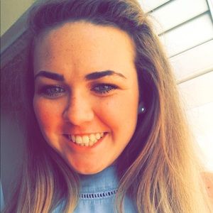 Meet your Posher, Madelyn